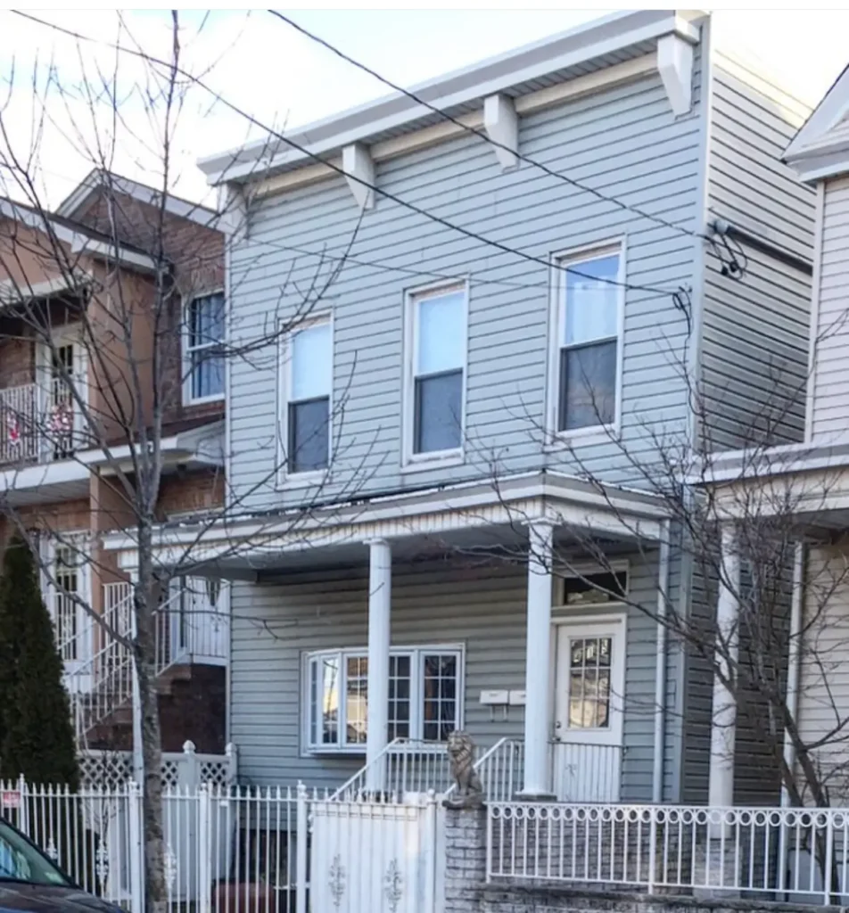 415 66th St, West New York, NJ 07093