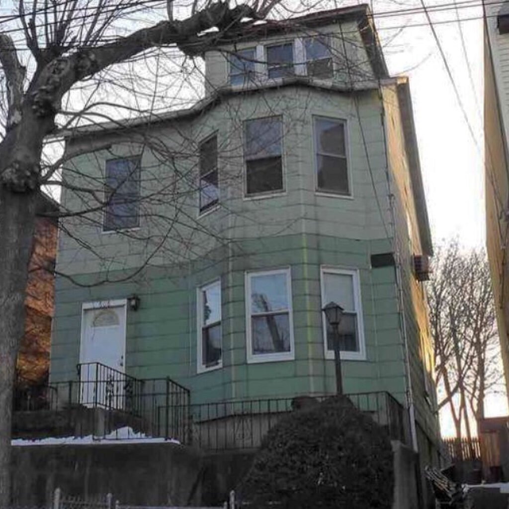 606 Grand Ave, North Bergen, NJ 07047