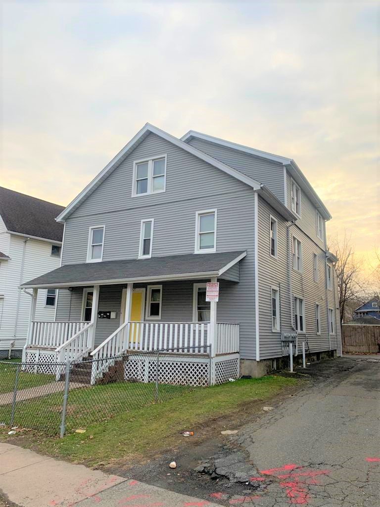 1877 Broad St, Hartford, CT 06114