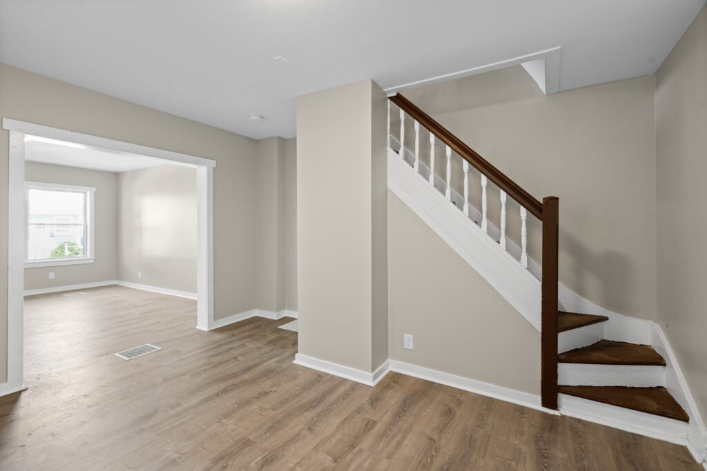 124 Thompson St, Poughkeepsie, NY 12601