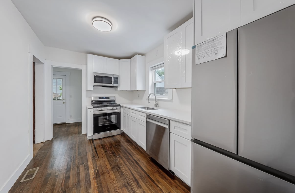 75 Liberty St, Bloomfield, NJ 07003